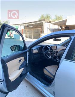 نيسان سنترا